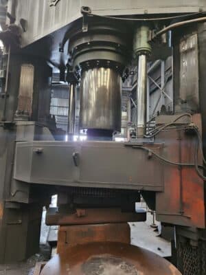 Presse de forgeage en matrice ouverte JSW 2500 MT - 2500 tonne (Photo 7)