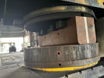 Presse de forgeage en matrice ouverte Kawasaki 2000 MT - 2000 tonne (Photo 11)