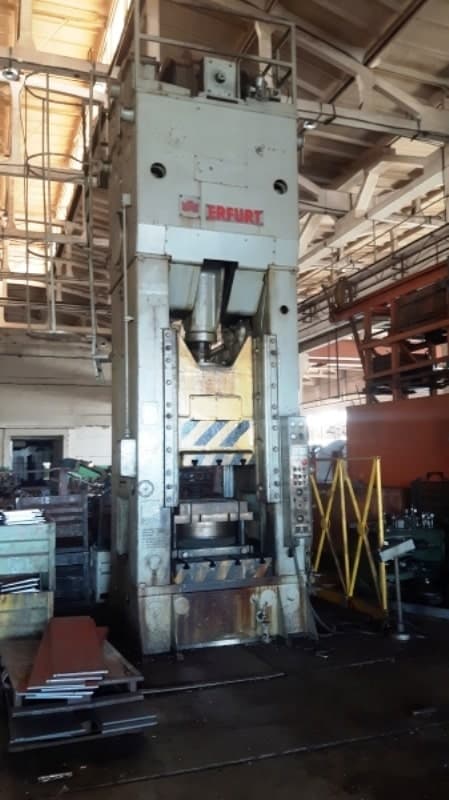 Presse d'ébavurage Erfurt PKZe 500 - 500 tonne
