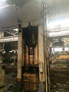 Presse d'ébavurage Erfurt PKZe 500 - 500 tonne (Photo 1)