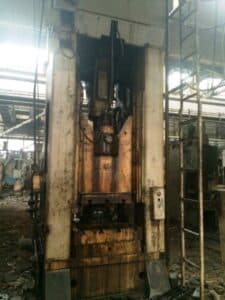 Presse d'ébavurage Erfurt PKZe 500 - 500 tonne (Photo 2)