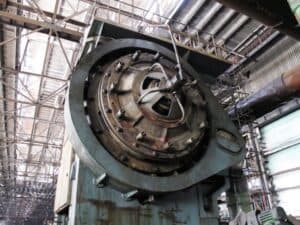Presse de forgeage à chaud TMP Voronezh KB8546 - 4000 tonne (Photo 7)