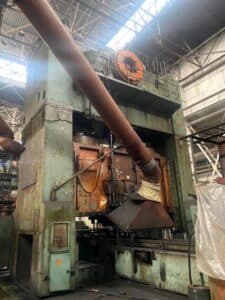 Presse d'estampage TMP Voronezh K3546 - 4000 tonne (Photo 7)