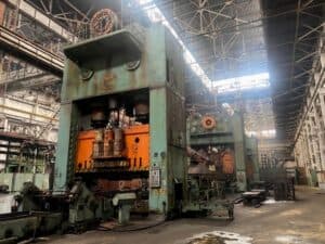 Presse d'estampage TMP Voronezh K3044V - 2500 tonne (Photo 3)