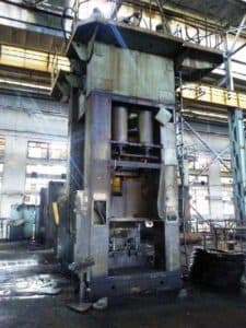 Presse d'ébavurage TMP Voronezh KG2540 - 1000 tonne ID: S84411