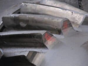 Presse d'ébavurage TMP Voronezh K2540 - 1000 tonne (Photo 15)