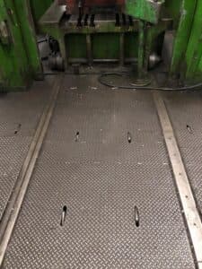 Presse d'ébavurage TMP Voronezh K04.150.242 - 1600 tonne (Photo 9)
