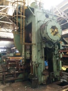 Presse de forgeage à chaud Kurimoto F-1600 - 1600 tonne (Photo 10)