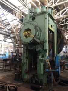 Presse de forgeage à chaud Kurimoto F-1600 - 1600 tonne (Photo 11)