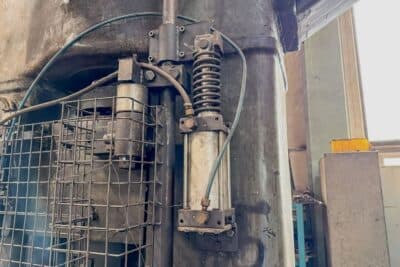 Presse à vis Berrenberg RSPe 230/300 - 300 tonne (Photo 12)