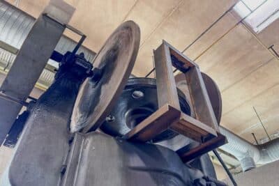 Presse à vis Berrenberg RSPe 230/300 - 300 tonne (Photo 5)