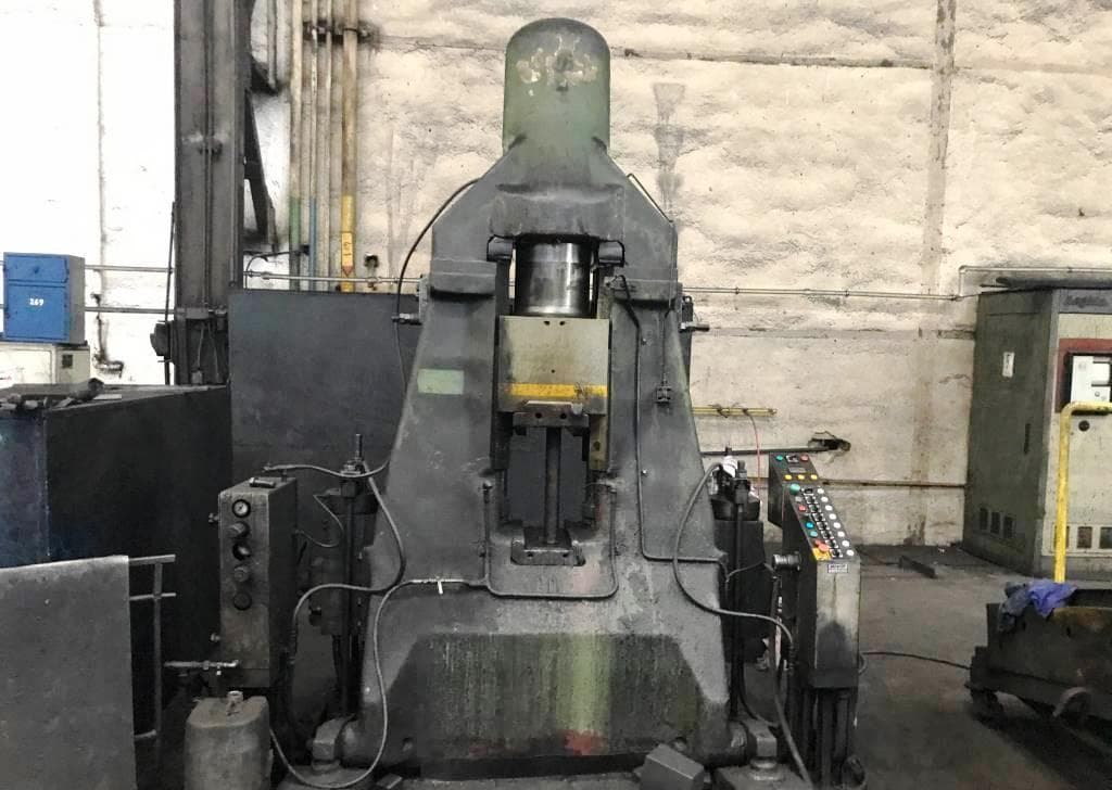 Marteau de forge Smeral KJH 2 - 20 kJ