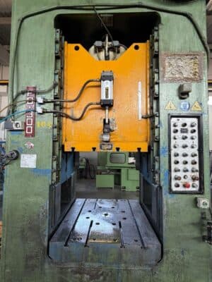 Presse de forgeage à chaud Rovetta FO300 - 300 tonne (Photo 2)