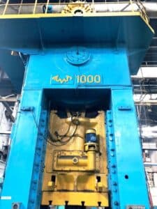 Presse d'ébavurage TMP Voronezh K9540 - 1000 tonne (Photo 1)