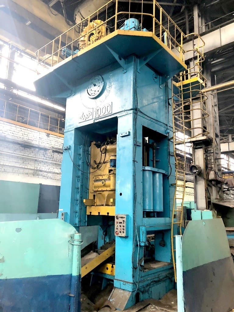 Presse d'ébavurage TMP Voronezh K9540 - 1000 tonne