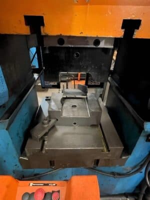 Presse à genouillère Barnaul KB8336 - 400 tonne (Photo 5)