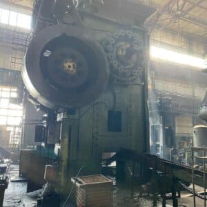 Presse de forgeage à chaud TMP Voronezh K04.015.848 - 6300 tonne (Photo 10)