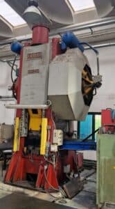 Presse de forgeage à chaud Farina GAS-650 - 650 tonne (Photo 3)
