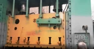 Presse d'estampage TMP Voronezh K3540 - 1000 tonne (Photo 11)