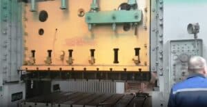 Presse d'estampage TMP Voronezh K3540 - 1000 tonne (Photo 12)