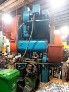 Presse de forgeage à chaud National Maxipres 500 E8 - 500 tonne (Photo 6)