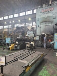 Presse de forgeage à chaud Eumuco KSP 500 - 5000 tonne (Photo 5)
