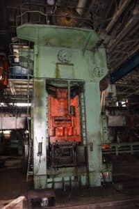 Presse d'ébavurage TMP Voronezh K7640 - 1000 tonne ID: S86433