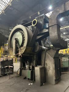 Presse de forgeage à chaud Massey 1300 - 1300 tonne (Photo 6)