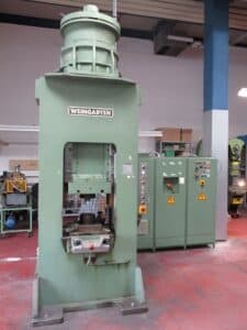 Presse à vis Weingarten PA 140 - 320 tonne ID: S89421