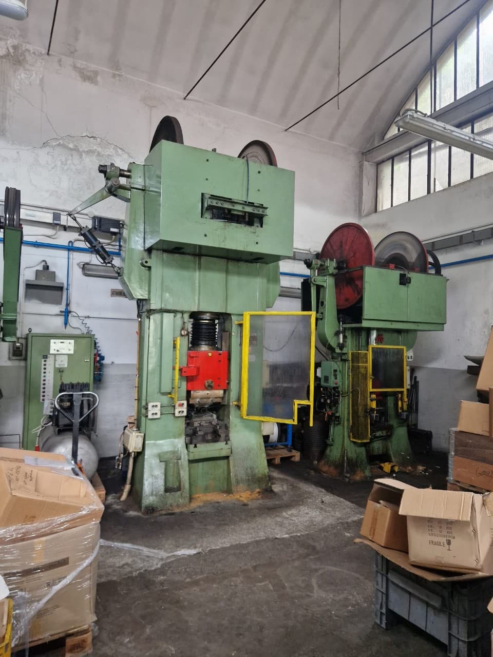 Presse à vis Vaccari BF/9P - 320 tonne