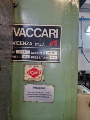 Presse à vis Vaccari BF/9P - 320 tonne (Photo 6)
