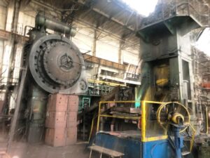 Presse de forgeage à chaud Smeral LKM 4000 - 4000 tonne (Photo 4)