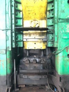 Presse de forgeage à chaud Smeral LKM 4000 - 4000 tonne (Photo 7)