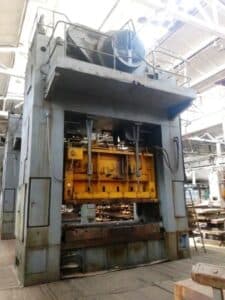 Presse d'estampage Ravne DE 250 - 250 tonne (Photo 1)