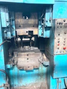 Presse de forgeage à chaud TMP Voronezh KB8040 - 1000 tonne (Photo 2)