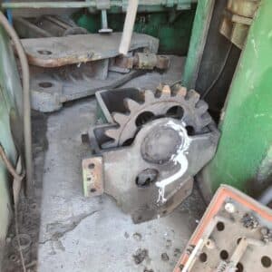 Presse à genouillère Smeral LLR 2000 - 2000 tonne (Photo 9)