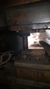 Presse de forgeage à chaud TMP Voronezh K8542 - 1600 tonne (Photo 3)