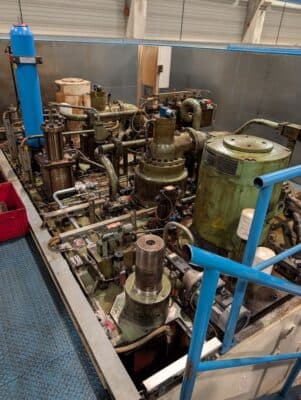 Ligne de presses en tandem Fritz Muller 6P/5200 - 5200 tonne (Photo 3)