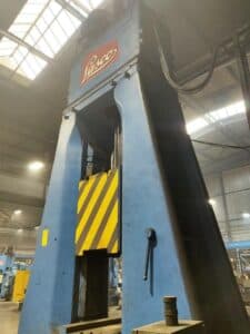 Marteau de forgeage hydraulique Lasco KH 31.5 - 3150 kgm (Photo 8)