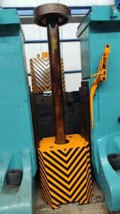 Marteau de forge SKMZ Kramatorsk M2150 - 10 tonne ID: 75634