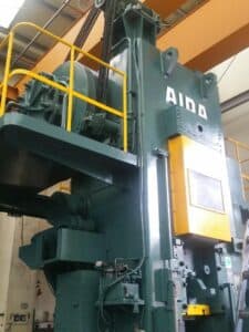 Presse de forgeage à froid Aida PK-63 - 630 tonne (Photo 1)