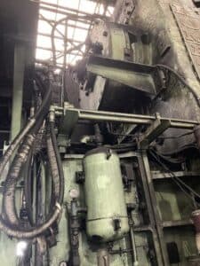 Presse de forgeage à chaud Komatsu CAH3000 - 3000 tonne (Photo 8)