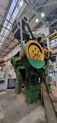 Presse de forgeage à chaud TMP Voronezh K864 - 1600 tonne (Photo 1)