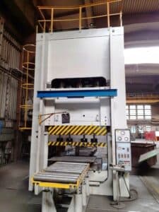 Presse hydraulique SMG HPU 1000-1800/1150 - 1000 tonne (Photo 2)
