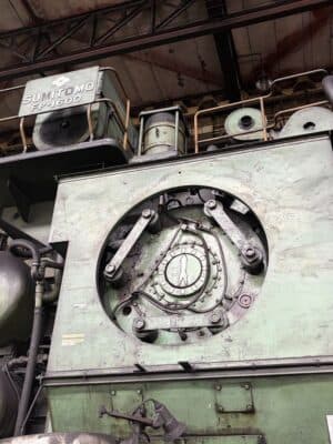 Presse de forgeage à chaud Sumitomo FP1600 - 1600 tonne (Photo 10)