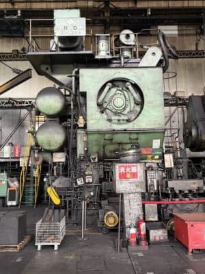Presse de forgeage à chaud Sumitomo FP1600 - 1600 tonne (Photo 3)