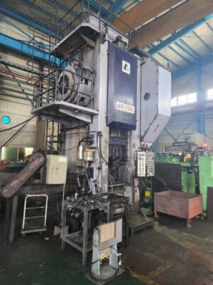 Presse de forgeage à chaud Jaewoo JFP 750 - 750 tonne ID: 76481