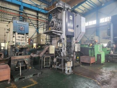 Presse de forgeage à chaud Jaewoo JFP 750 - 750 tonne (Photo 1)