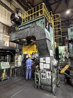 Presse de forgeage à chaud Smeral LMZ 1600 - 1600 tonne (Photo 1)