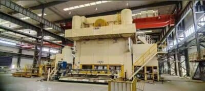 Presse d'estampage Simpac DTE4 2500 - 2500 tonne (Photo 1)